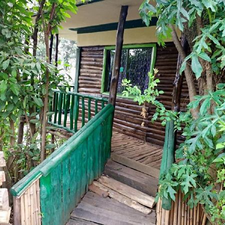 לינה וארוחת בוקר Kabale Ruhija Community Rest Camp מראה חיצוני תמונה
